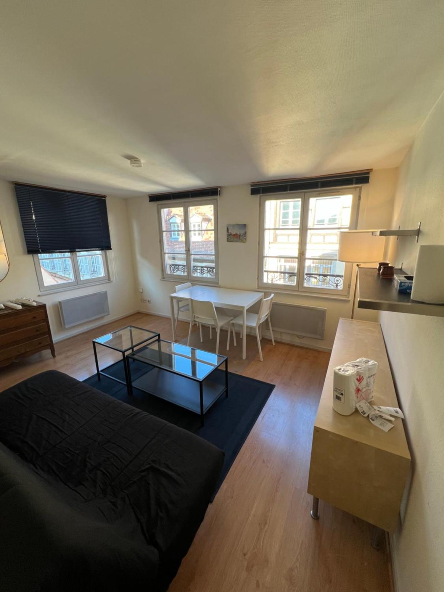 Hyper Centre Apartment *
